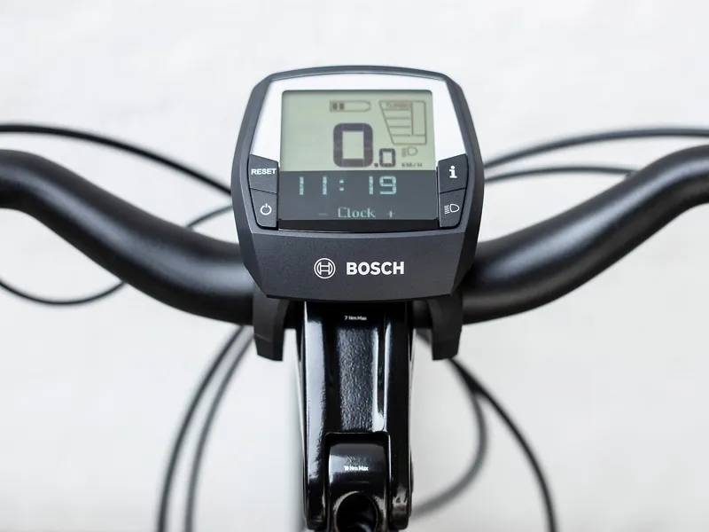 Trek Verve+ 2 Lowstep 300wh Electric Hybrid Bike in Blue-7